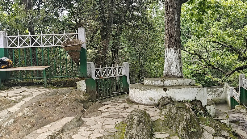 Pine Hills Comfort Cravings - Pine Hills Comfort Cravings Elephant Falls Rd, Shillong, Meghalaya 793009, India