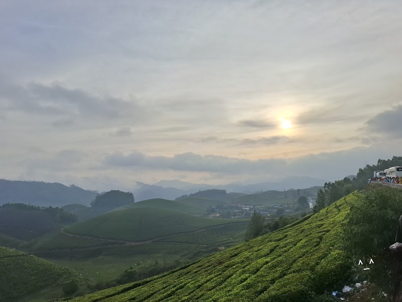 Valley view Gap road - Valley view Gap road 33GQ+F6H, Munnar, Kannan Devan Hills, Kerala 685612, India