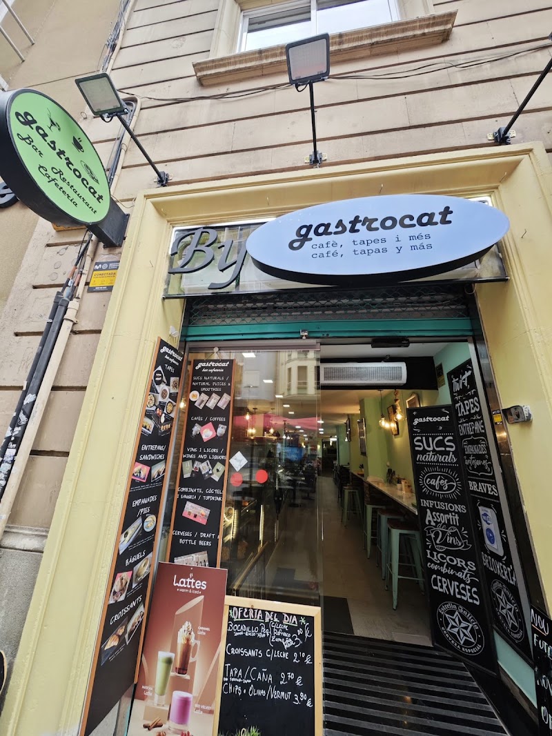 By gastrocat