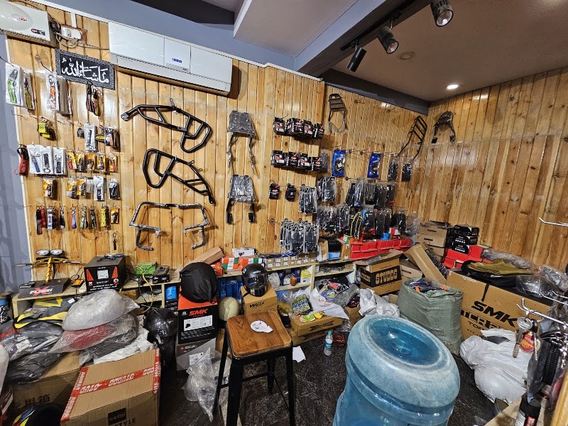 Riding Gears Helmets - Riding Gears Helmets Door No. 30, Sarjapur Main Rd, next to Royal Enfield Showroom, Ibbaluru, Bellandur, Bengaluru, Karnataka 560102, India