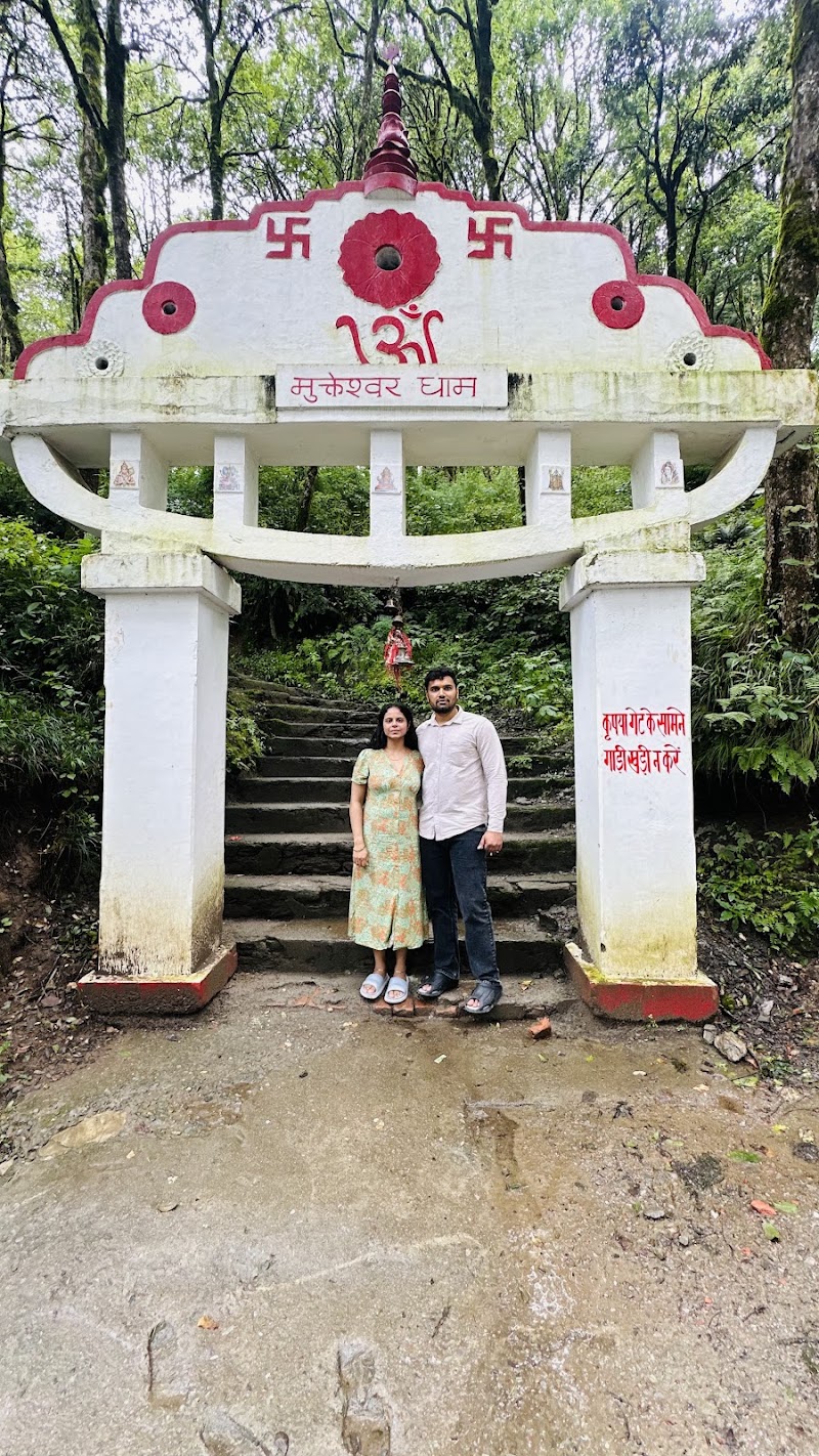 Mukteshwar dham - Mukteshwar dham 1, Mohan Bazar, Mukteshwar, South Gola Range, Uttarakhand 263138, India