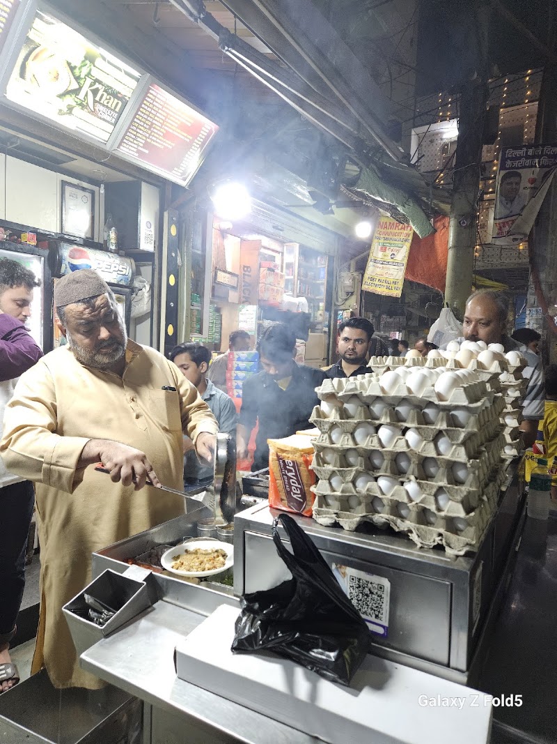 Khan Omelette Corner - Khan Omelette Corner 48, Katra Baryan ,Near Fatehpuri, Chandni Chowk,Baradari,Old Delhi, Naya Bans, Baradari, Chandni Chowk, Delhi, 110006, India