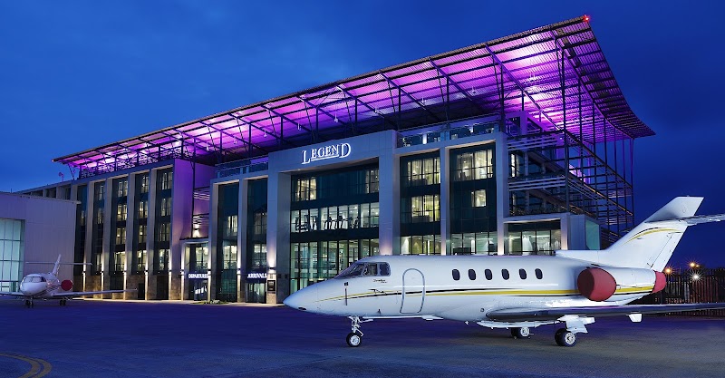 Legend Hotel Lagos Airport, Curio Collection by Hilton
