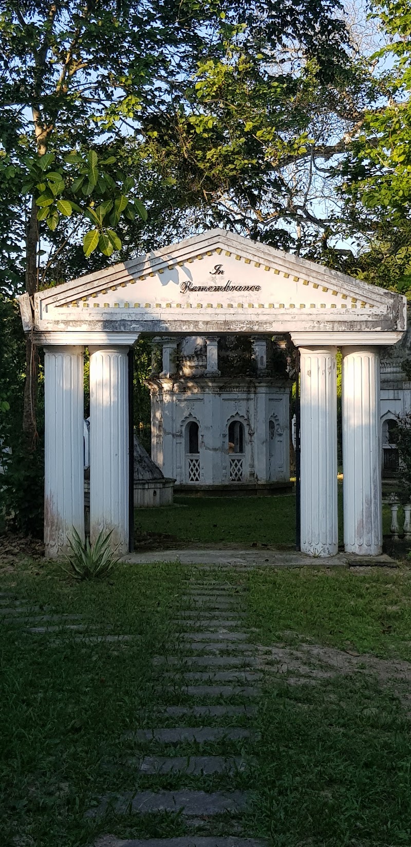 Thengal Manor - Thengal Manor, Jalukanibari, J5RR+9HR, Thengal Gaon, Assam 785630, India