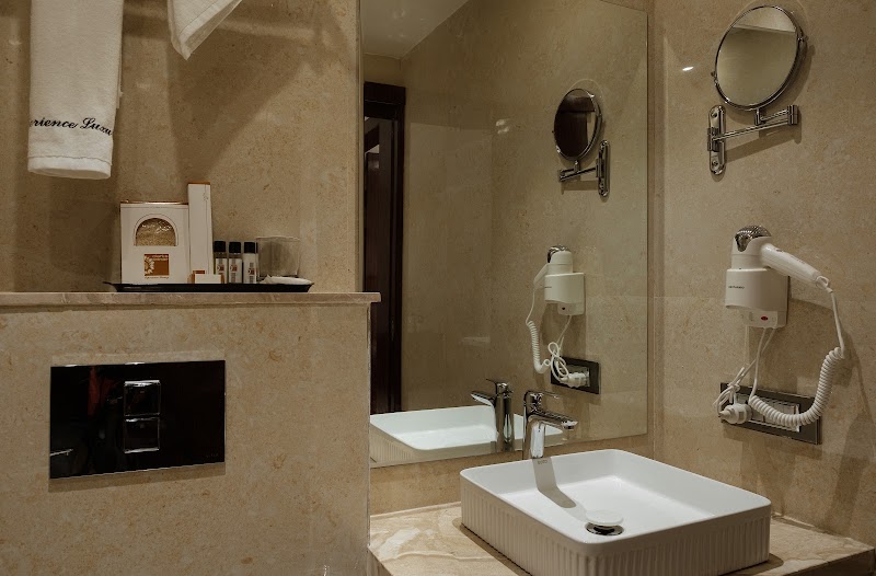 Clarks Premier Kota - Clarks Premier Kota Housing Board, Kunadi, Electricity Board Area, Kota, Rajasthan 324008, India