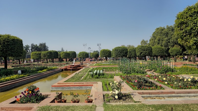 Rashtrapati Bhavan Udyaan - Rashtrapati Bhavan Udyaan J675+QJC, Rashtrapati Bhavan Rd, Central Secretariat, Kartavya Path, New Delhi, Delhi 110001, India
