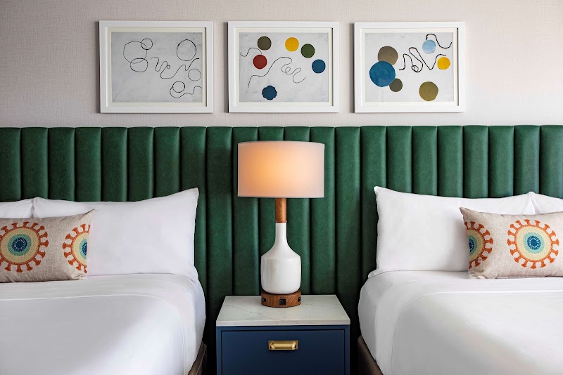 The Royal Sonesta Chicago Downtown - The Royal Sonesta Chicago Downtown, 71 E Wacker Dr, Chicago, IL 60601, USA