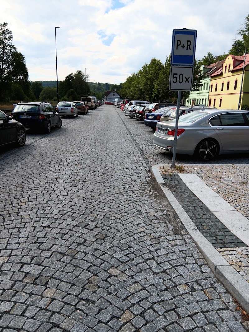 Parkoviště P8 - Parkoviště P8, Nádražní, 357 33 Loket, Czechia