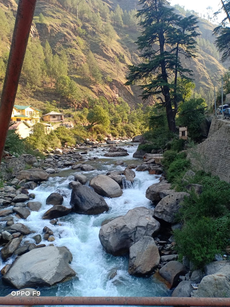 Tirthan Valley Road - Tirthan Valley Road Tirthan Valley Rd, Gushaini, Himachal Pradesh 175123, India