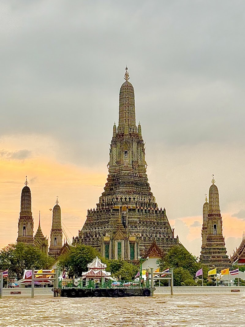 Wat Arun - Wat Arun, Bangkok Yai, Bangkok 10600, Thailand
