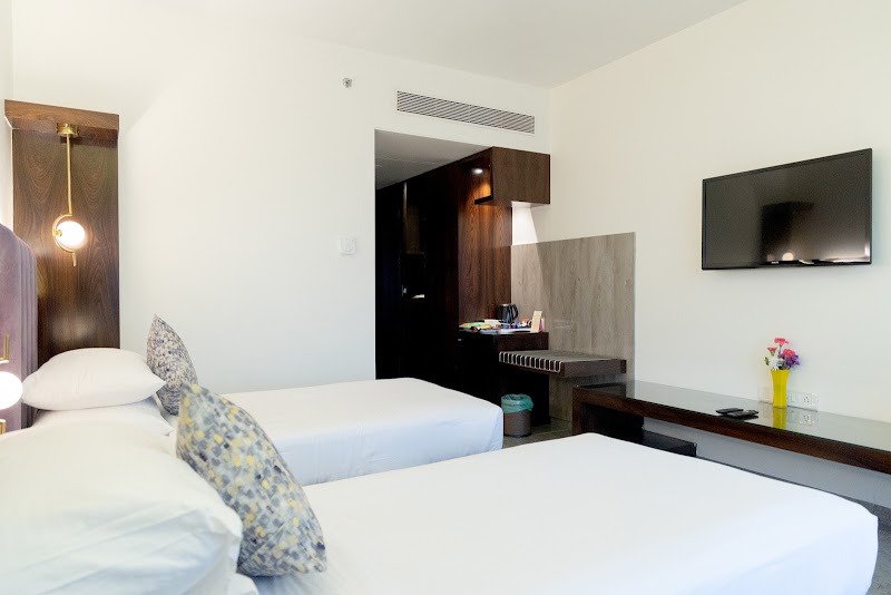 Krishna Palace Hotel - Rooms | Restaurants | Banquets - Krishna Palace Hotel - Rooms | Restaurants | Banquets 96/98, Naushir Bharucha Marg, Grant Road (W), Nana Chowk, Mumbai, Maharashtra 400007, India