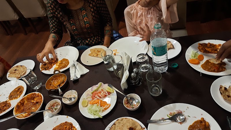 Little Bite Restaurant - Little Bite Restaurant 3, Shukla Colony Rd No. 3, Nutan stadium, Police Colony, Mandsaur, Madhya Pradesh 458001, India