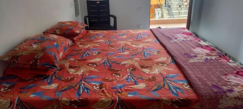 Nidhivan HomeStay - Nidhivan HomeStay, Gopinath Bazar, Cinema hall wali gali, Gopinath Bagh, Vrindavan, Uttar Pradesh 281121, India