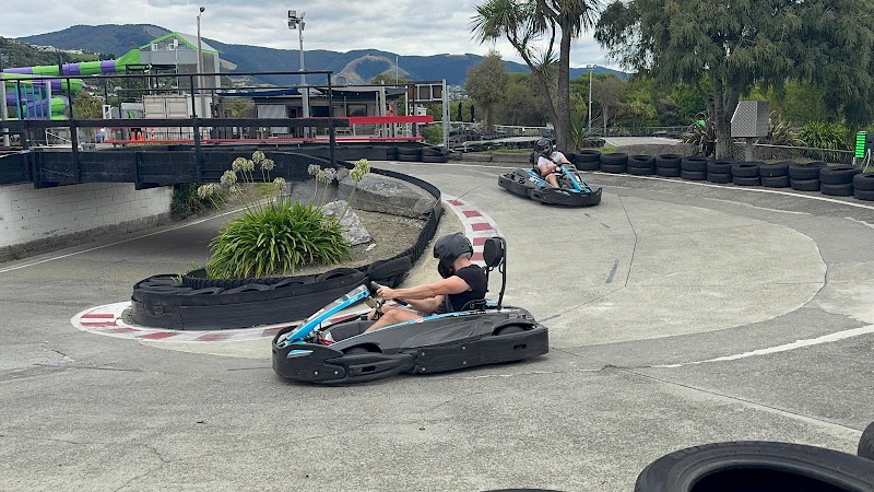 Nelson Fun Park - Mini Golf, Bumper Boats, Laser Tag, Go Karts, Trampoline Park & Hydroslide - Nelson Fun Park - Mini Golf, Bumper Boats, Laser Tag, Go Karts, Trampoline Park & Hydroslide, 40 Hounsell Circle, Tāhunanui, Nelson 7011, New Zealand