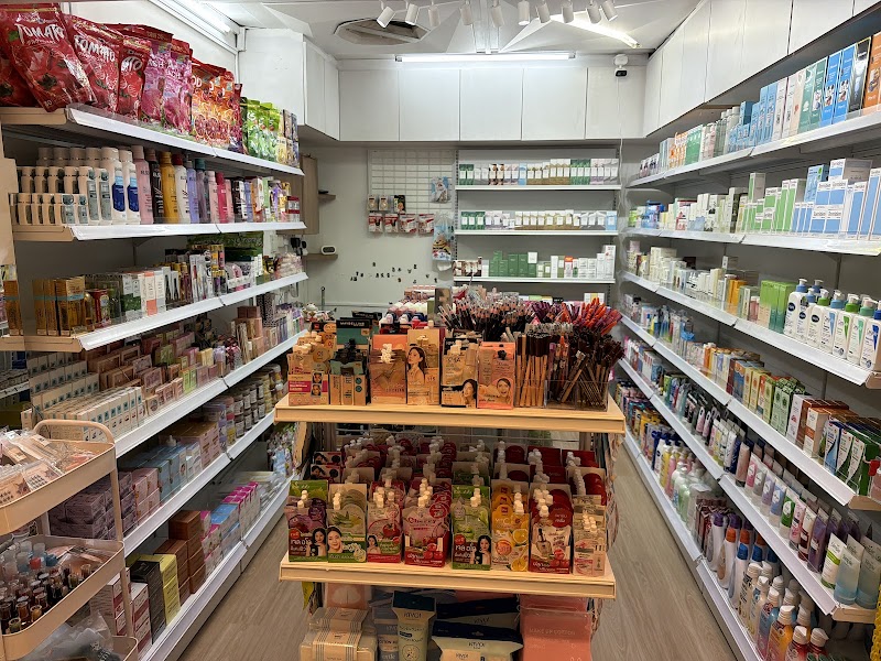 Peninsula Plaza - Peninsula Plaza, 111 N Bridge Rd, Singapore 179098