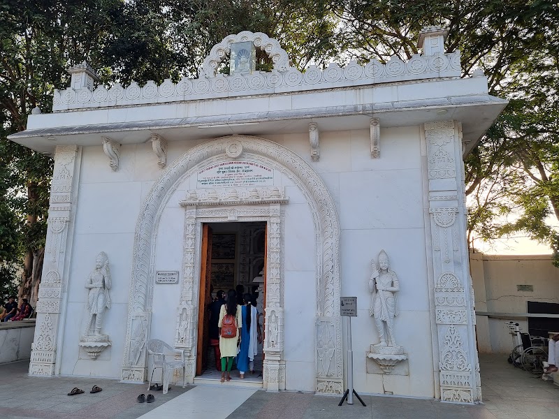 Shree Parshwa Susheel Dham Swetamber Jain Temple - Shree Parshwa Susheel Dham Swetamber Jain Temple, Hosur Road, Balagaranahalli Neralur, Post, Surana Nagar, Attibele, Balagaranahalli, Karnataka 562107, India