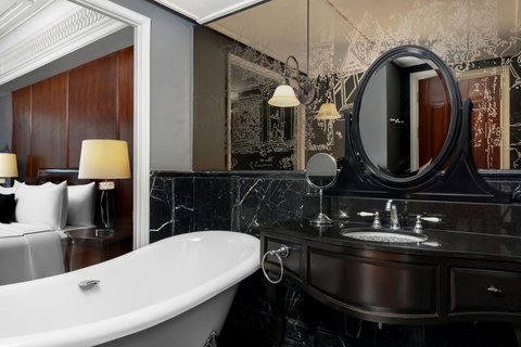 Hotel Muse Bangkok, Autograph Collection - Hotel Muse Bangkok, Autograph Collection, 55, 555 Lang Suan Rd, Khwaeng Lumphini, Pathum Wan, Krung Thep Maha Nakhon 10330, Thailand