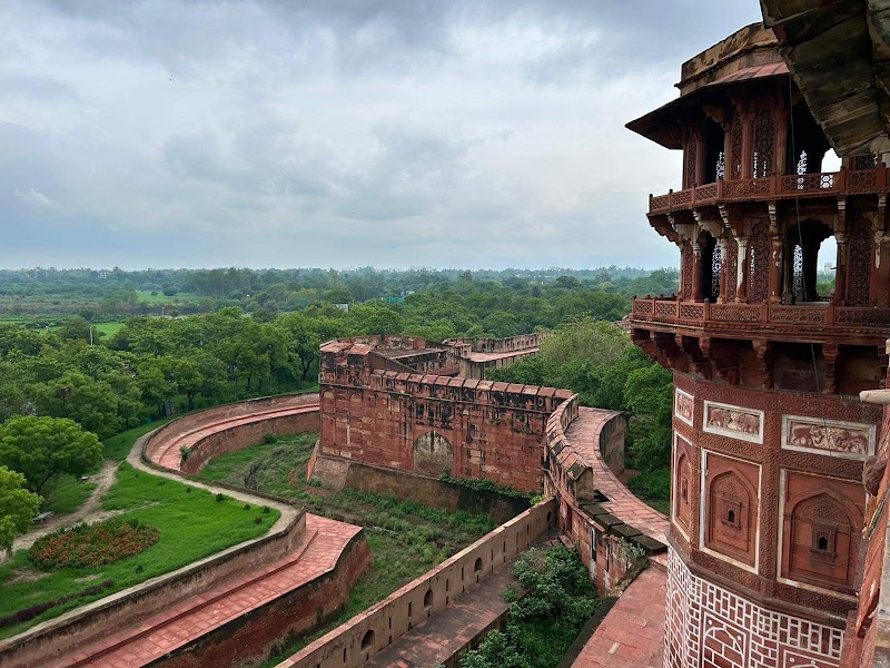 Agra Fort - Agra Fort Agra Fort, Rakabganj, Agra, Uttar Pradesh 282003, India
