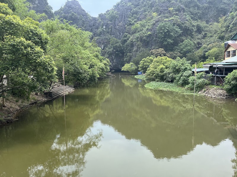 Tràng An Ancient Temple - Tràng An Ancient Temple, 7WF6+835, Tay Hoa Lu, Ninh Binh, Vietnam