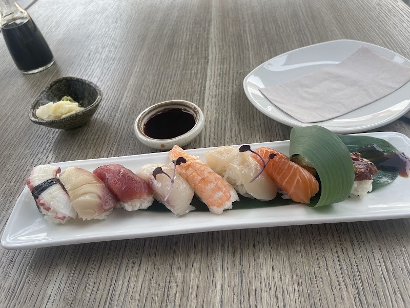 miyabi sushi City Walk Courtyard - miyabi sushi City Walk Courtyard, City Walk 2 - Al Safa St - Al Wasl - Dubai - United Arab Emirates