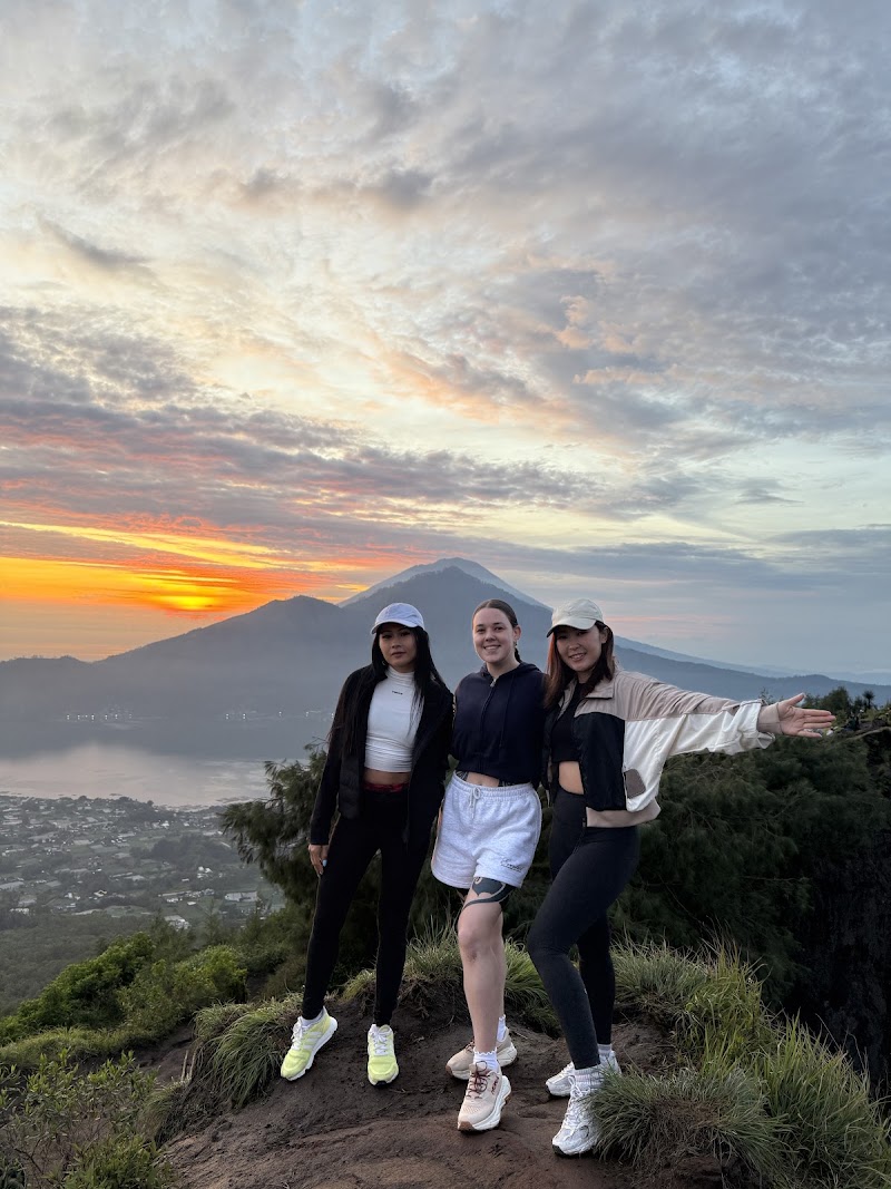 Mount Batur Jeep Sunrise and Trekking Experience - Mount Batur Jeep Sunrise and Trekking Experience, Jl. Pantai Berawa, Tibubeneng, Kec. Kuta Utara, Kabupaten Badung, Bali 80361, Indonesia