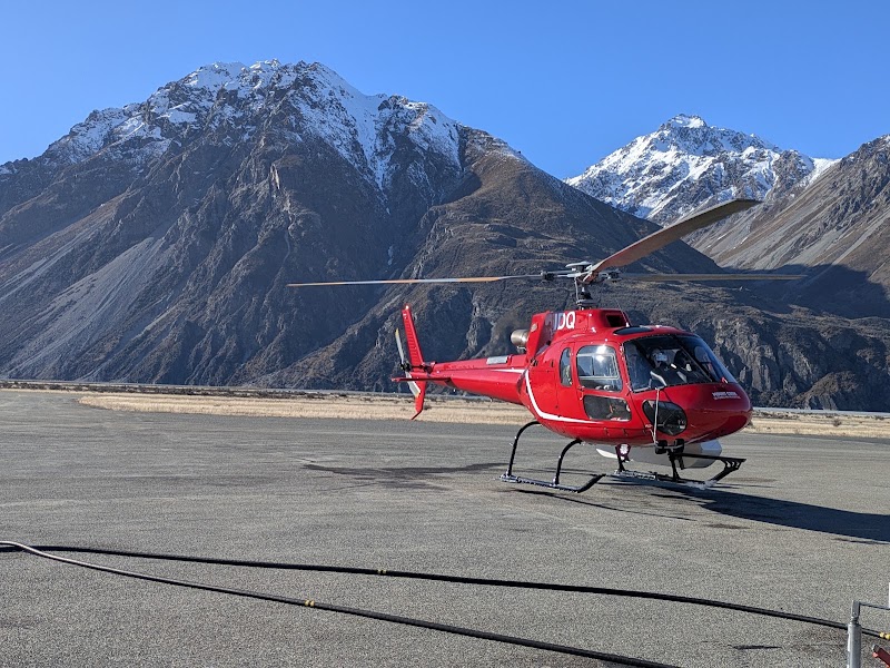 Tasman Glacier - Tasman Glacier, Aoraki/Mount Cook National Park 81 Bowen Dr, Canterbury 7999, New Zealand
