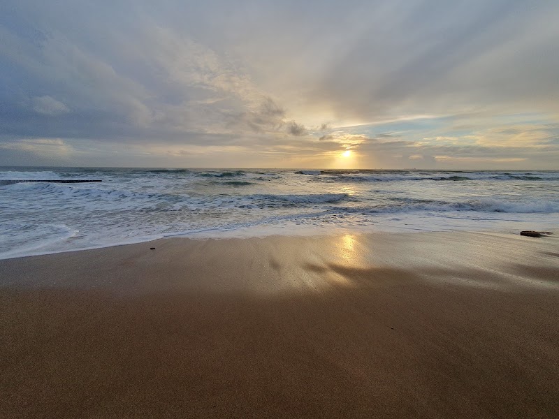 Praia das Avencas - Praia das Avencas, Av. Marginal 3366, Lisboa, Portugal