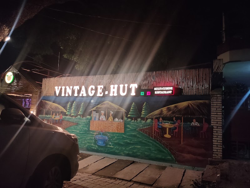Vintage Hut - Vintage Hut 32, CY Chintamani Rd, Darbhanga Colony, George Town, Prayagraj, Uttar Pradesh 211002, India