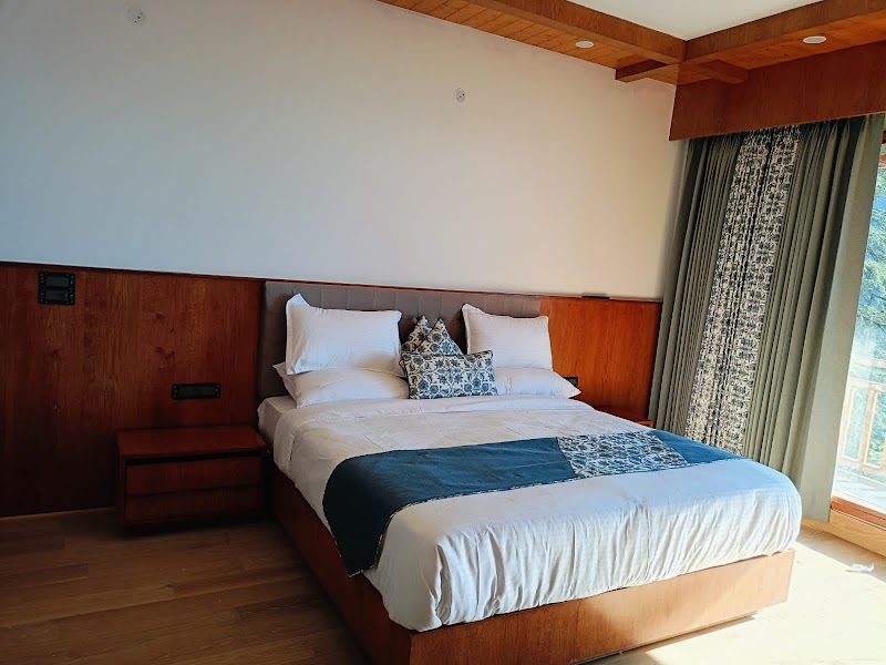 Whispering Pine - Shimla Manor - Whispering Pine - Shimla Manor, RAMA COTTAGE, near CPRI Road, Kanlog, Shimla, Himachal Pradesh 171001, India