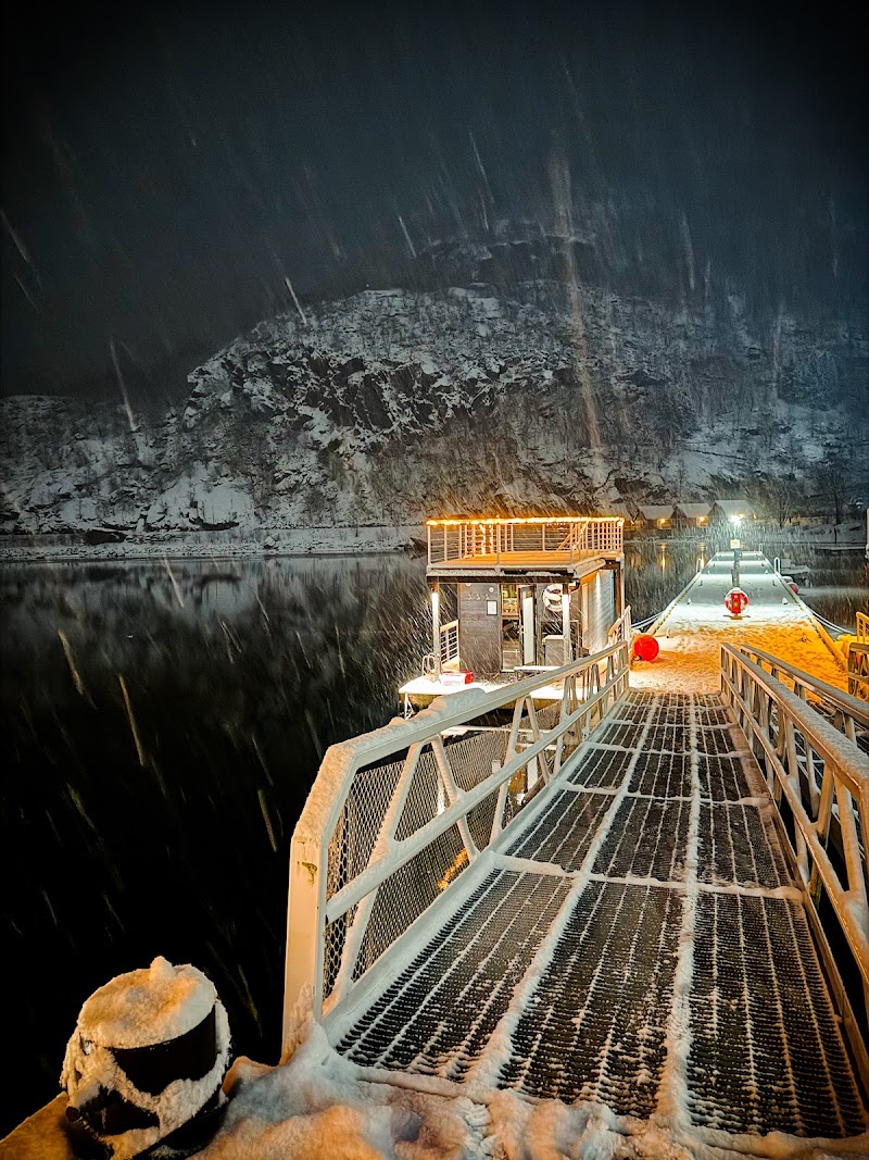 FjordSauna FLÅM - FjordSauna FLÅM, Postboks 50 Besøksadresse: Vikjavegen, Pier, number 10, 5742 Flåm, Norway