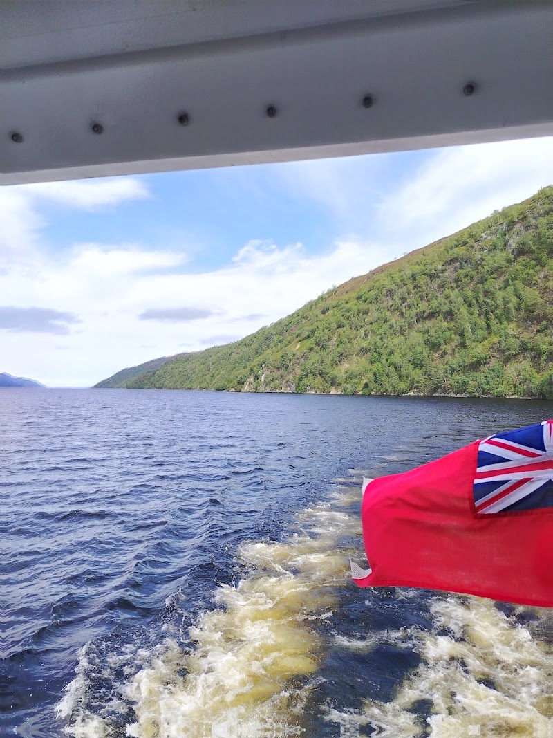Cruise Loch Ness - Cruise Loch Ness Caledonian Canal, Fort Augustus PH32 4BD, UK