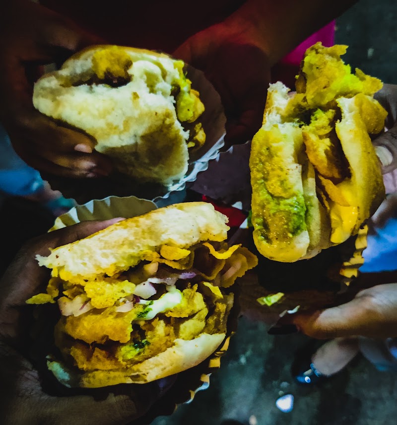 Lataz vada pav - Lataz vada pav, Kanoji Angre Rd, Sai Wadi, Andheri East, Mumbai, Maharashtra 400069, India