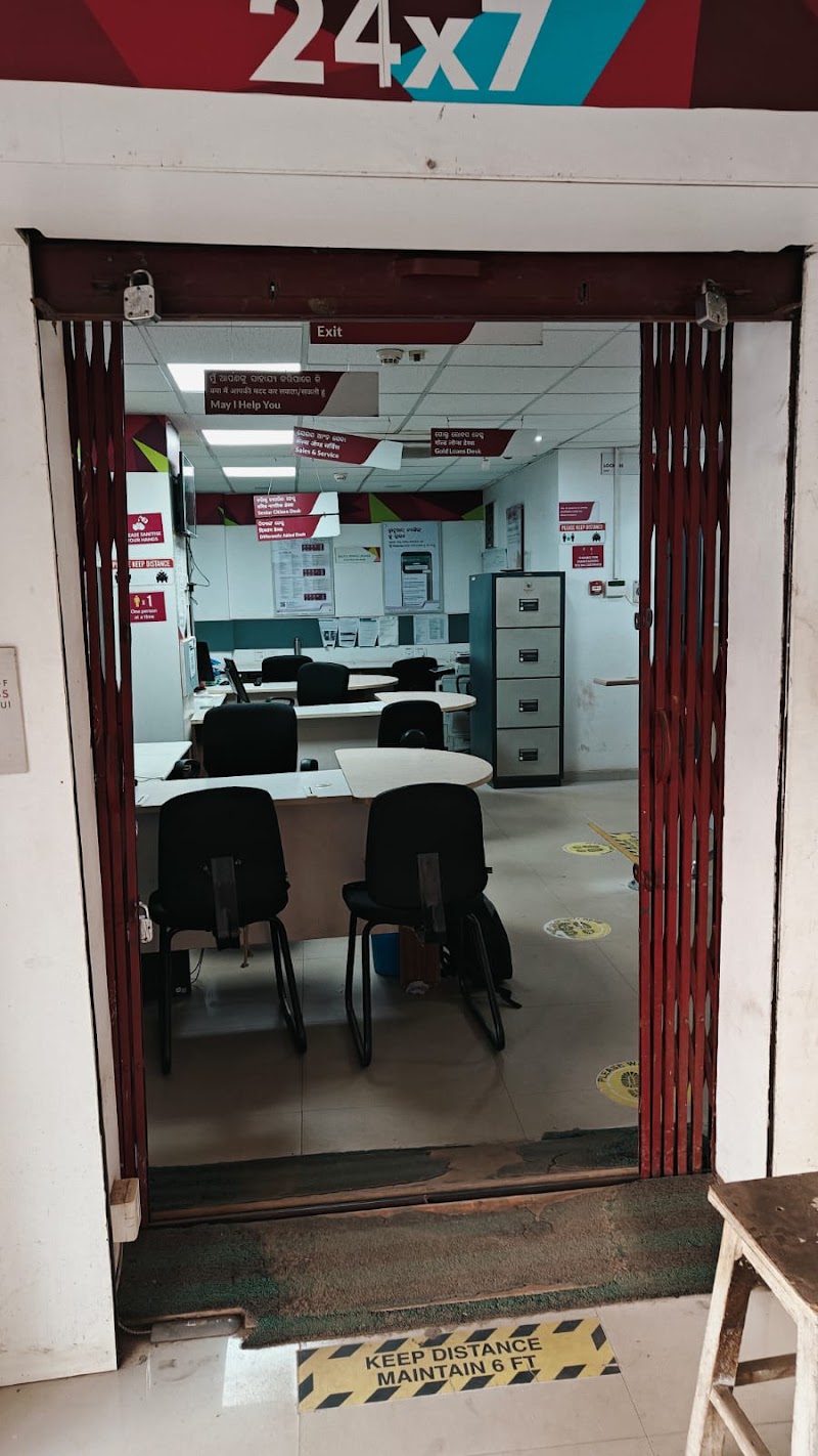 Axis Bank - Khariar road - Axis Bank - Khariar road, Ground Floor, Infront of, Leela Tower, Government Hospital, NH 353, Khariar Road, Baniyatora, Odisha 766104, India