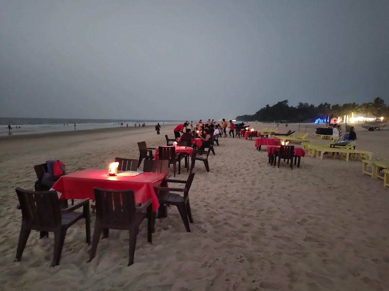 Elegant Shades - Elegant Shades, H, 113, Sernabatim Beach Rd, Ambeaxir, Colva, Sernabatim, Goa 403708, India
