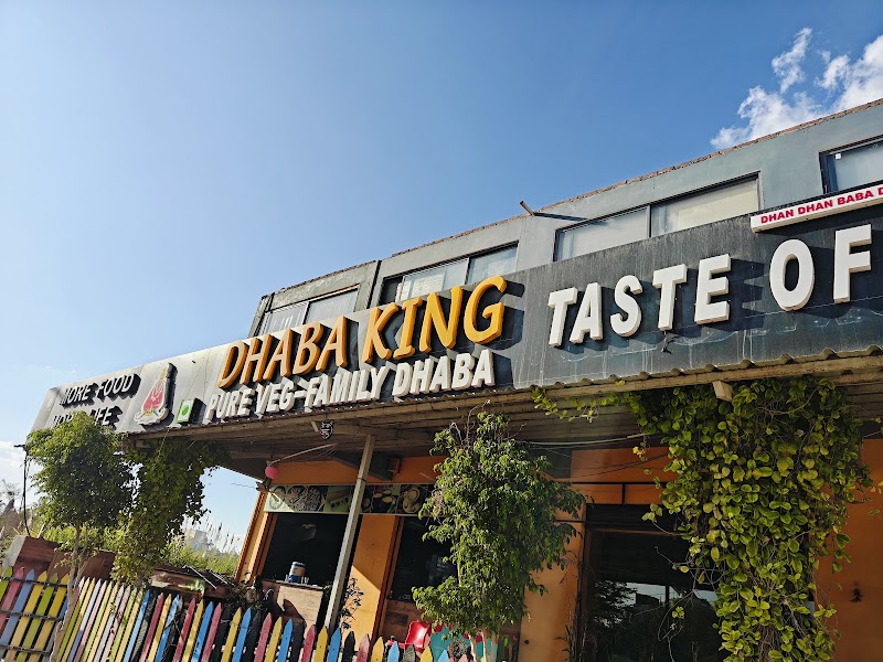 Dhaba King ( A pure Veg family Dhaba) - Dhaba King ( A pure Veg family Dhaba) Celebration Mall, opposite Callsito Bar, Pulla Bhuwana, Bhuwana, Rajasthan 313001, India