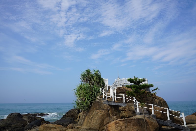 Ahungalla Beach - Ahungalla Beach, 826J+5GR, Rajapaksha Mawatha, Ahungalla 80562, Sri Lanka