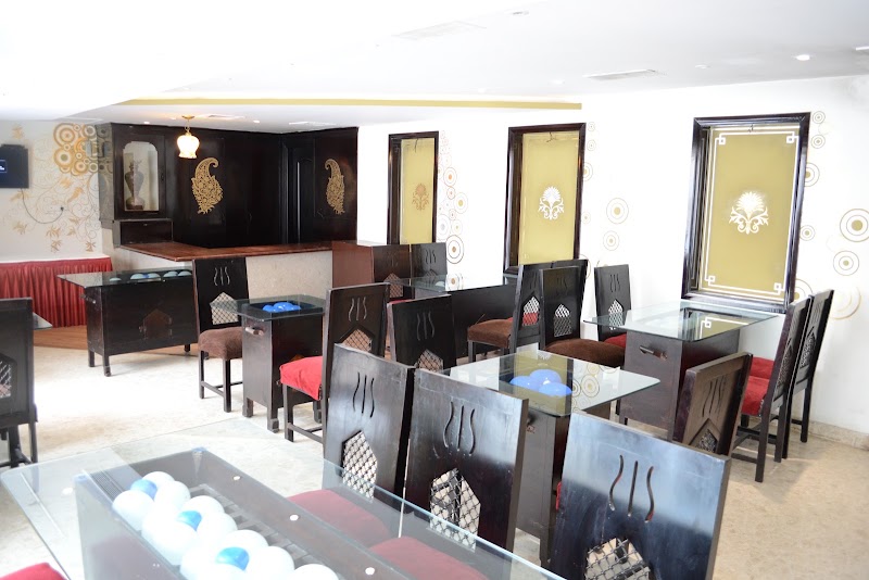 Hotel The Heritage Castle - Hotel The Heritage Castle 218, Mirza Ismail Rd, opposite All India Radio Station, near GANPATI PLAZA, Gopalbari, Jaipur, Rajasthan 302001, India