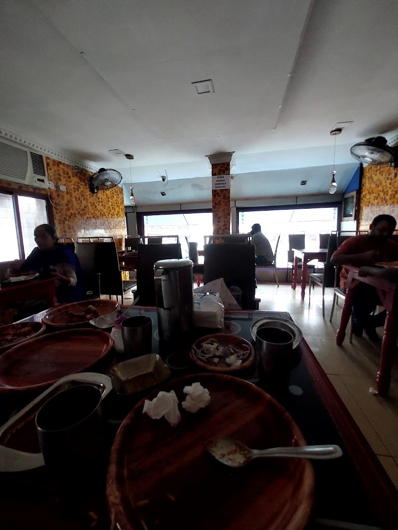 Gagan Restaurant - Gagan Restaurant, MPCV+346, Aberdeen, Sri Vijaya Puram, Andaman and Nicobar Islands 744101, India