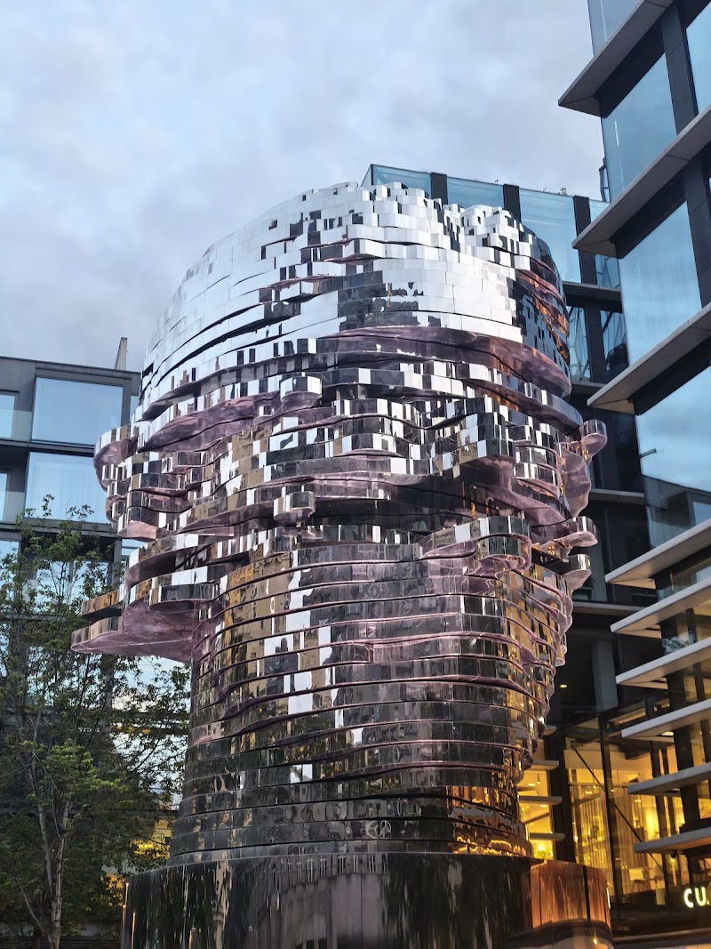 Cabeza de Kafka - Cabeza de Kafka, Charvátova 41/6, 110 00 Praha 1-Nové Město, Czechia