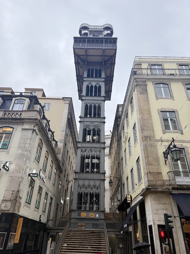 Sta. Justa - Lg. Carmo - Sta. Justa - Lg. Carmo, 1100-581 Lisbon, Portugal