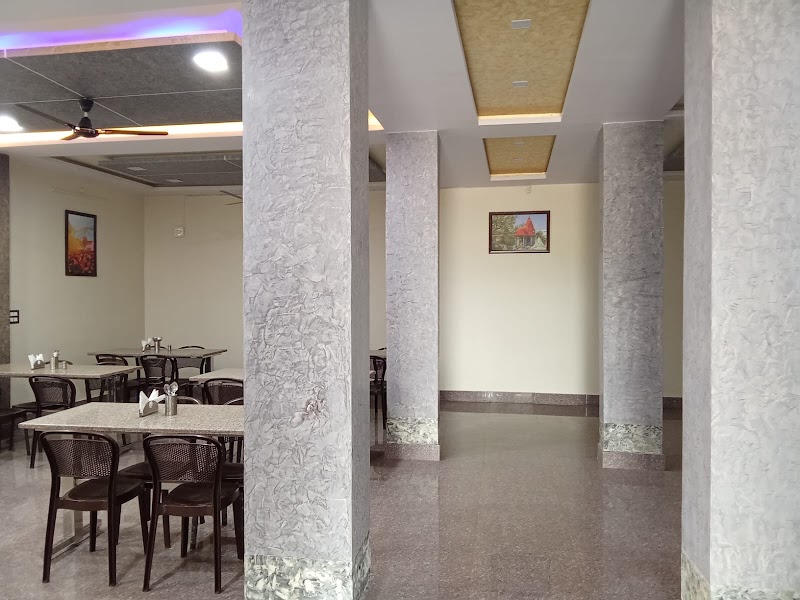 Hotel R.K. Palace - Hotel R.K. Palace, janana hospital chouraha, Ajmer, Makadwali, Rajasthan 305001, India