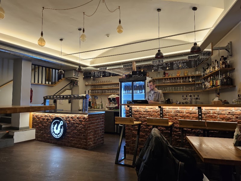 Craft Beer Pub Hákovna - Craft Beer Pub Hákovna Legerova 619/72, 120 00 Praha 2-Vinohrady, Czechia