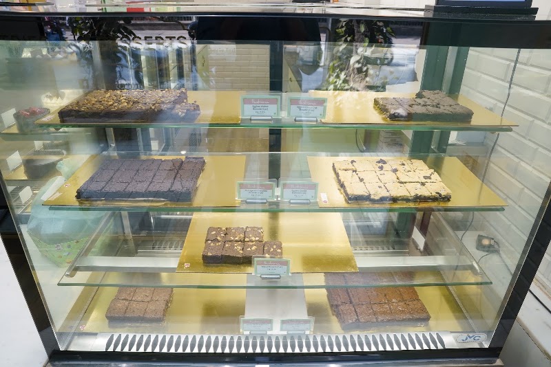 Theobroma Bakery and Cake Shop - Pali Hill, Mumbai - Theobroma Bakery and Cake Shop - Pali Hill, Mumbai Shop No. 1 & 2, Dheeraj Swapna, Pali Mala Rd, near Pali Bhavan, Pali Market, Bandra West, Mumbai, Maharashtra 400050, India