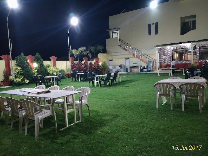 Dream Land - Dream Land, 236R+5FH, High Court Road, near Hanuman Petrol Pump, Chakarbhatha, Bilaspur, Chhattisgarh 495222, India