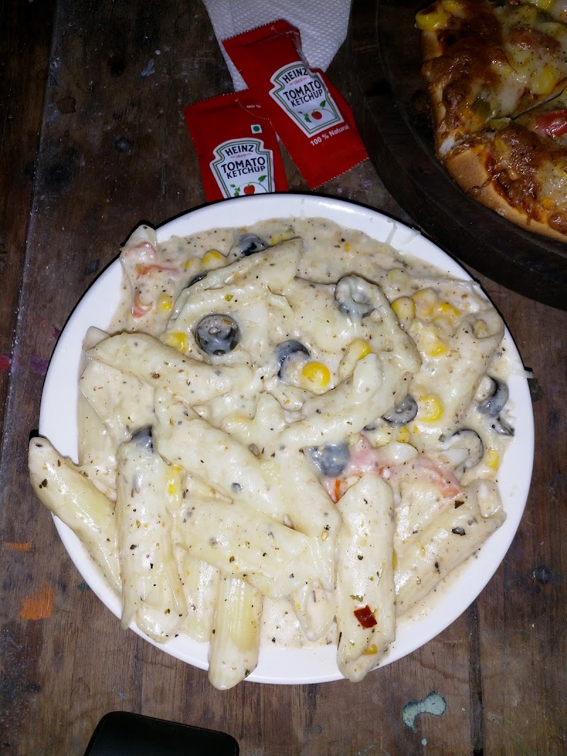 Black Out Cafe & Restro - Black Out Cafe & Restro Jaljog Cir, near Laxmi Cold Drinks, Opposite Medical College, Sindhi Colony, Sector-E, Shastri Nagar, Jodhpur, Rajasthan 342001, India