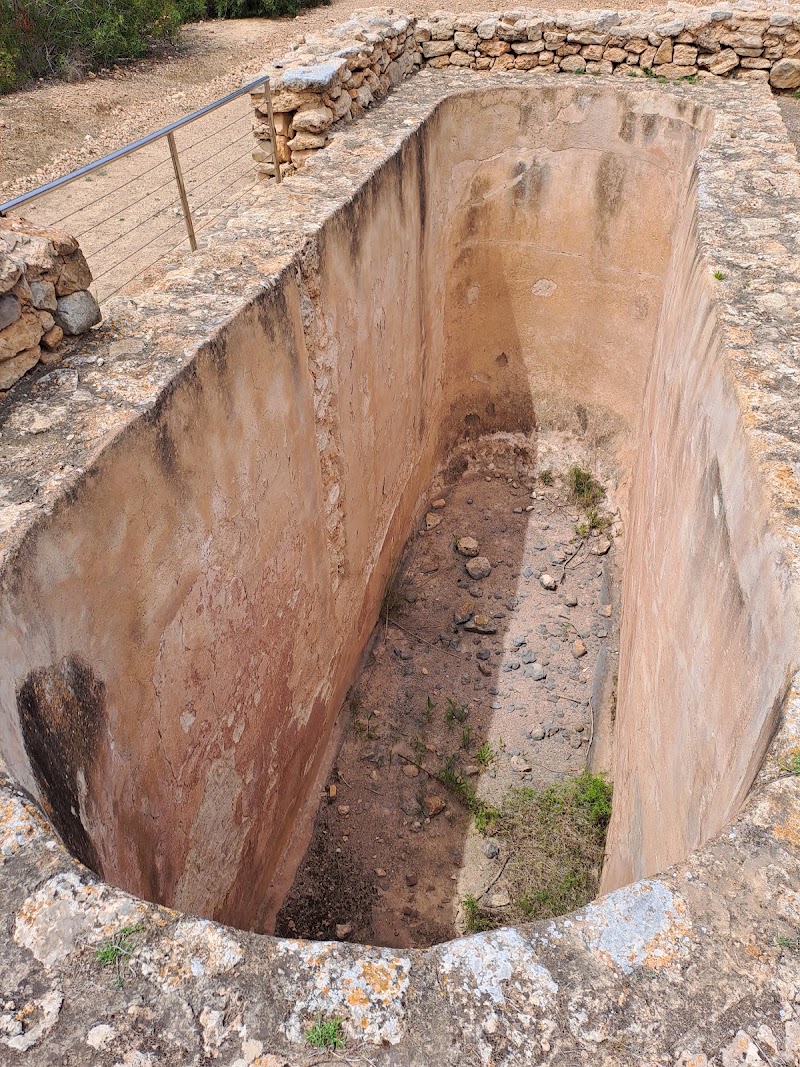 Ses Paisses de Cala D’Hort - Extensio del Museo - Ses Paisses de Cala D’Hort - Extensio del Museo, Diseminado Ses Paisses, 248, 07830 Sant Josep de sa Talaia, Illes Balears, Spain