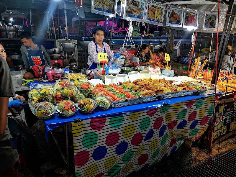 Karon Night Market - Karon Night Market 456, Karon Beach, Tambon Karon, Amphoe Mueang Phuket, Chang Wat Phuket 83100, Thailand