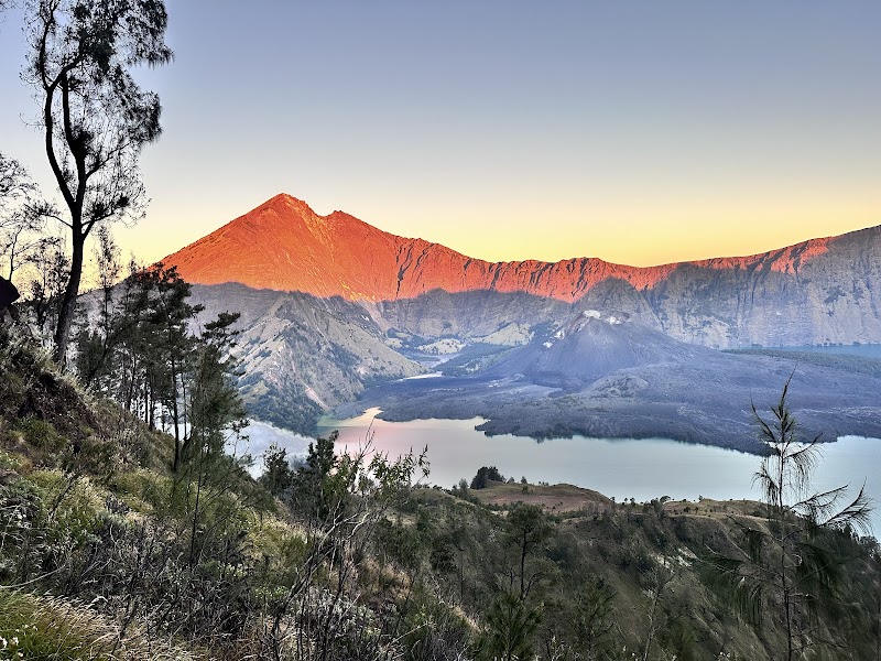 Green Rinjani Trekking - Green Rinjani Trekking, Jalan Pariwisata Tumpang Sari Senaru, Bayan, Kec. Bayan, Kabupaten Lombok Utara, Nusa Tenggara Bar. 83354, Indonesia