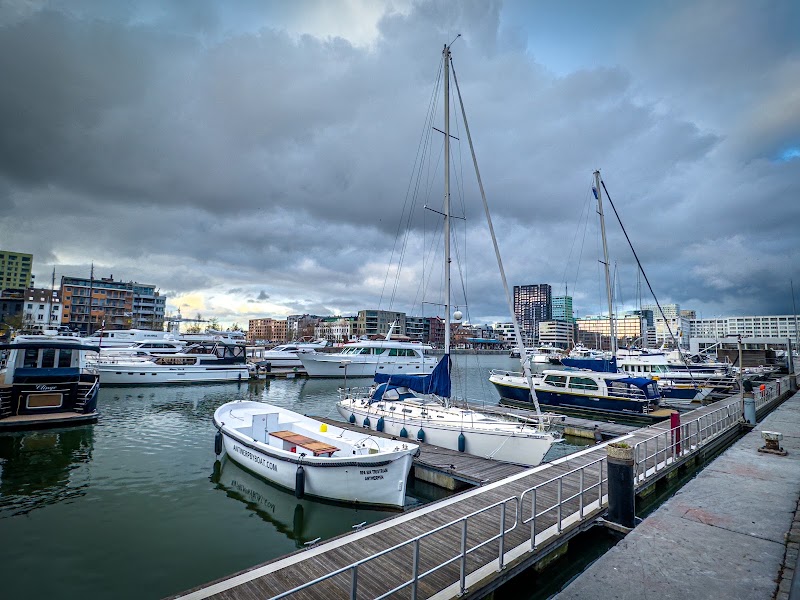 Jachthaven Antwerpen Willemdok - Jachthaven Antwerpen Willemdok, Godefriduskaai 99, 2000 Antwerpen, Belgium