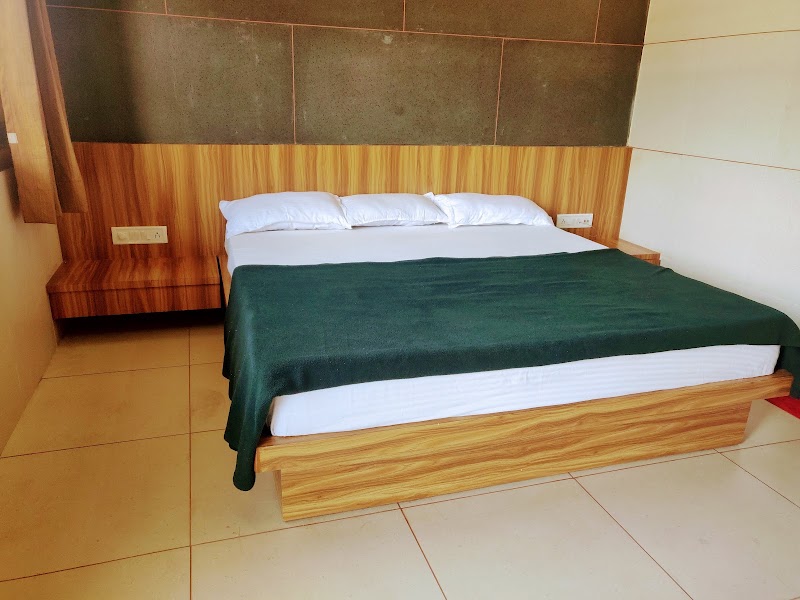 Hill View Home - Hill View Home, Near, Sunrise Point Road, opp. Rose garden, near kansar palace, Saputara, Gujarat 394720, India